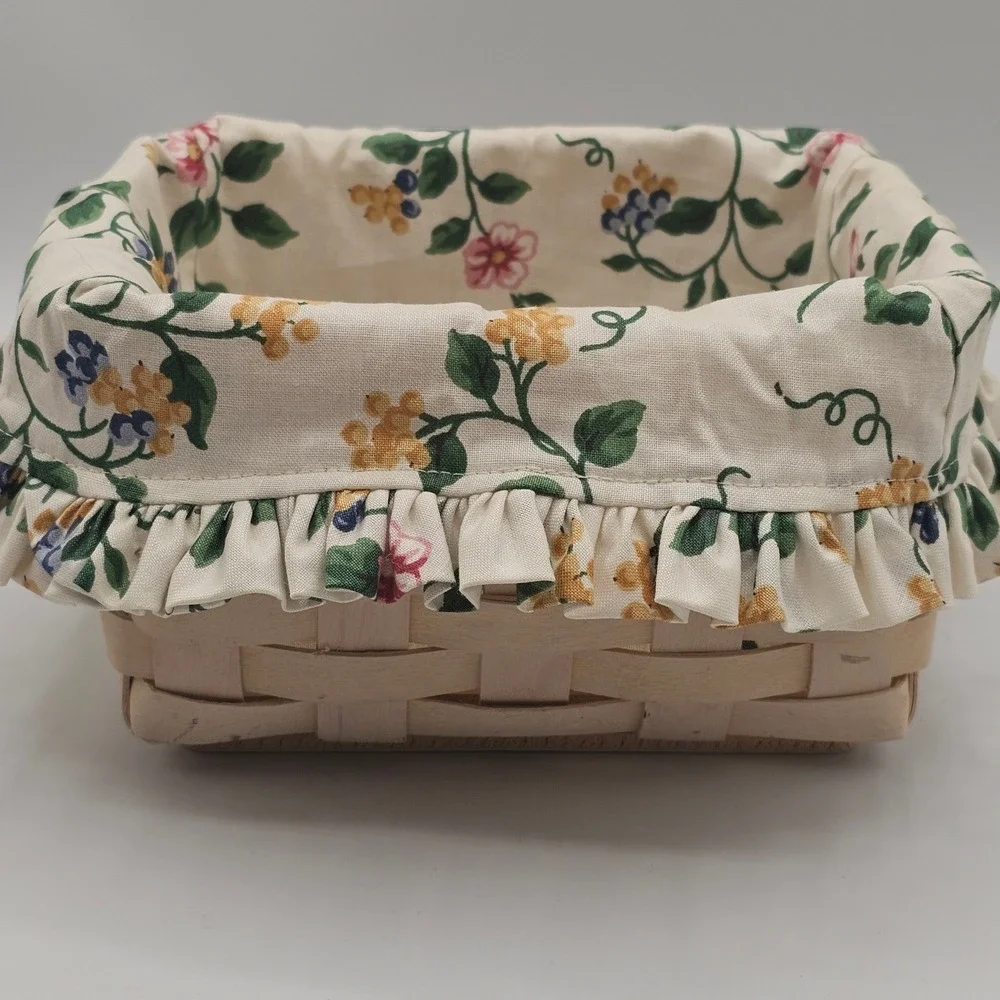 Longaberger Handmade Basket Small Square Light Wood Floral Cotton Liner Vtg 2004